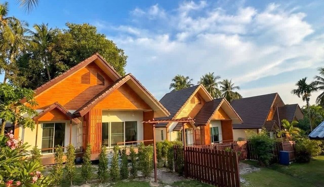 Triangle Villa | Green Garden Private Large BR