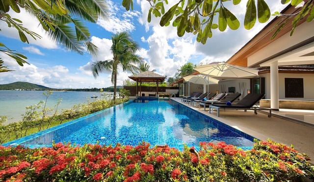Tropical 4BR Oceanview Villa | Bophut Beach