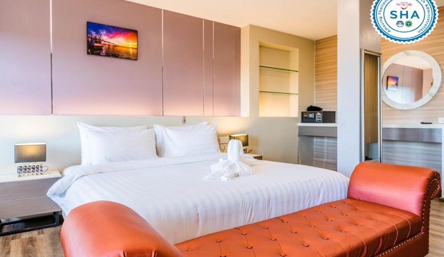 USABAI Riverside Boutique Hotel