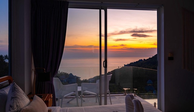Villa Melo ▶ Beach Shuttle | Gym | Fire Feature | Daily Housekeeping