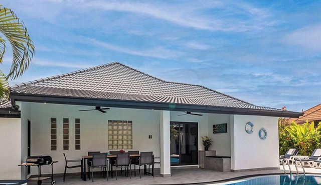 "Villa Sabai" mit Terrasse by Interhome