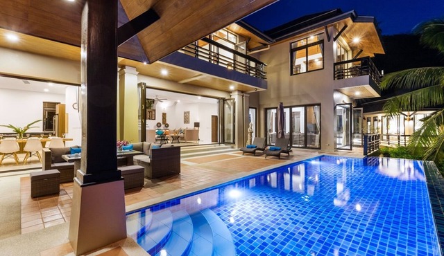 Vista Mar - Scenic Sunset and Ocean View Villa