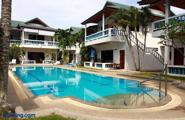 1 bedroom Yanui house near Yanui beach by PLH Phuket