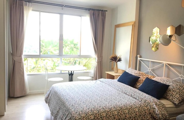 Baan Peang Ploen by Pattama