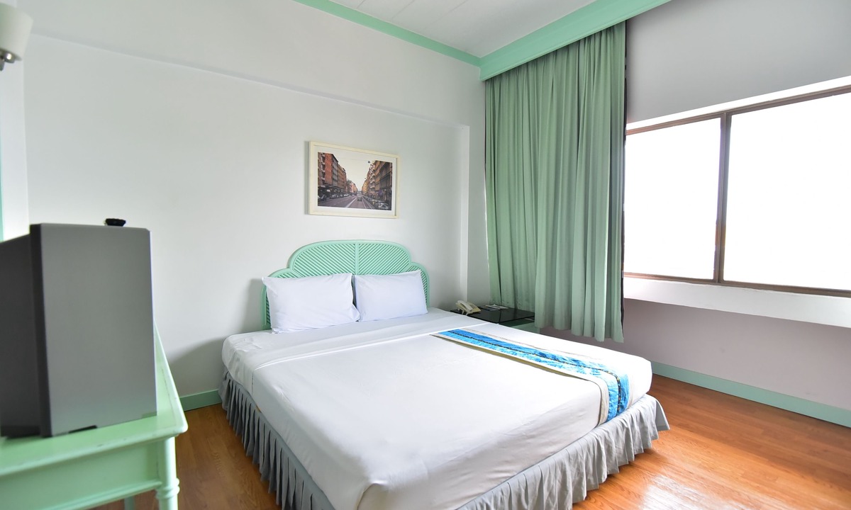 Trang Hotel | Thumrin Hotel