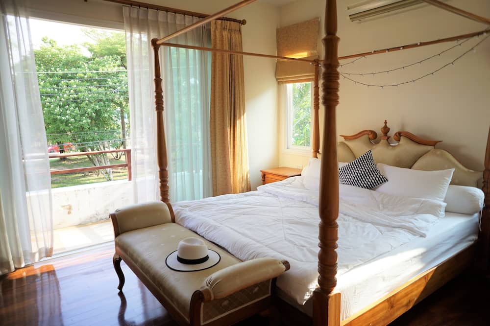 Chonburi Villa | 114 Star's Pier Private Villa