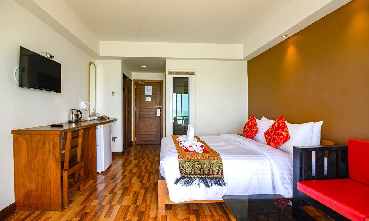 Ban Chang Hotel | The Lord Nelson