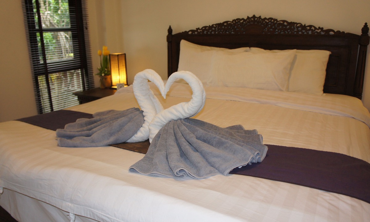 Kathu House | Phuket Gay Home Stay - Caters to Men