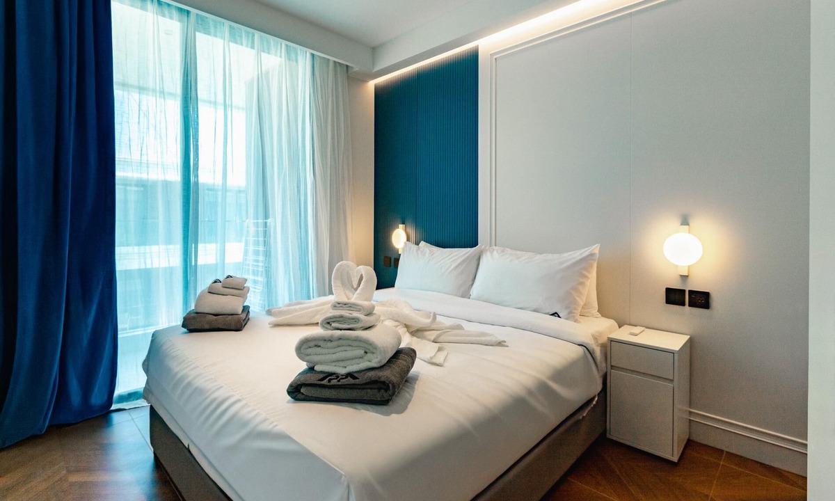 Choeng Thale Apartment | Unit 2303 Beachfront Pool-facing + Sea View