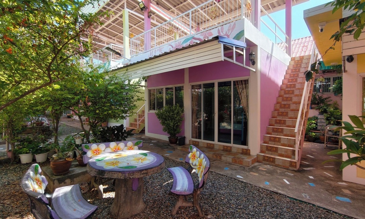 Tha Thaewawong Resort | Koniix Maiyok Resort Ko Sichang