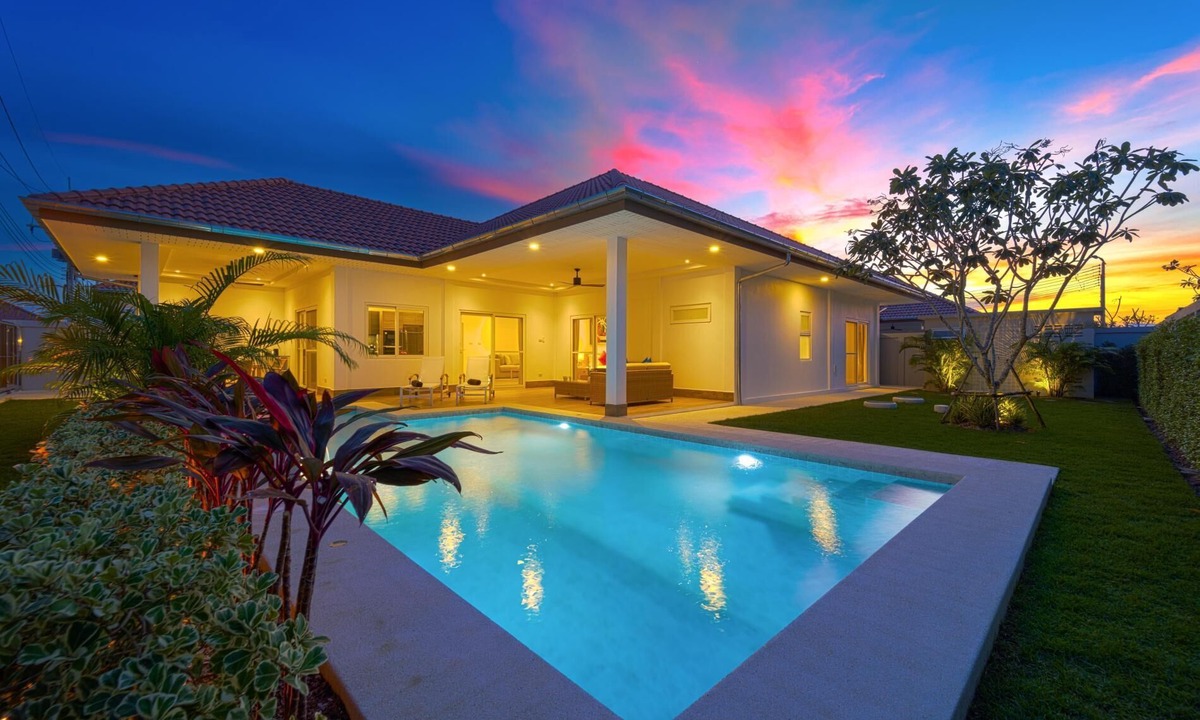 Hua Hin Villa | Brand-New Modern 3-Bedroom Villa MB20