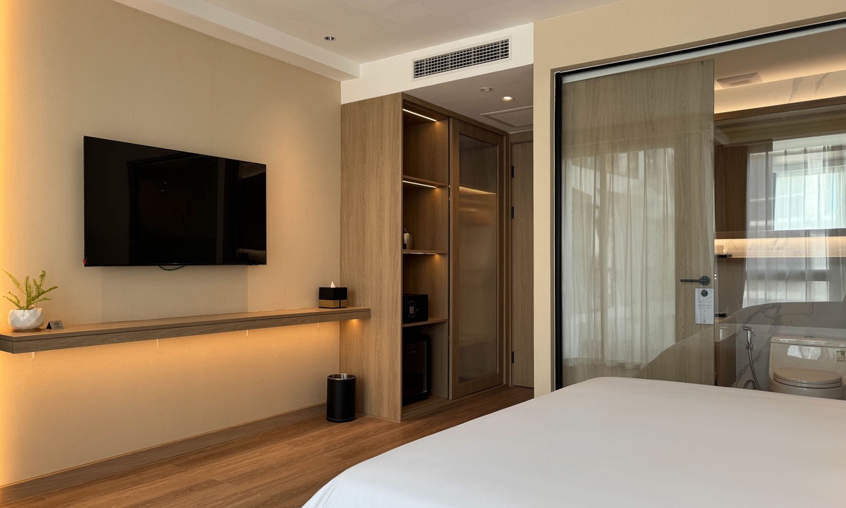 Choeng Thale Hotel | Laya Suites & Residences
