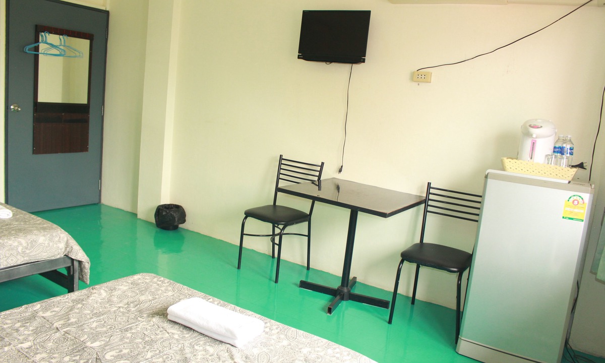 Bang Kho Laem Hostel | LZ Hostel