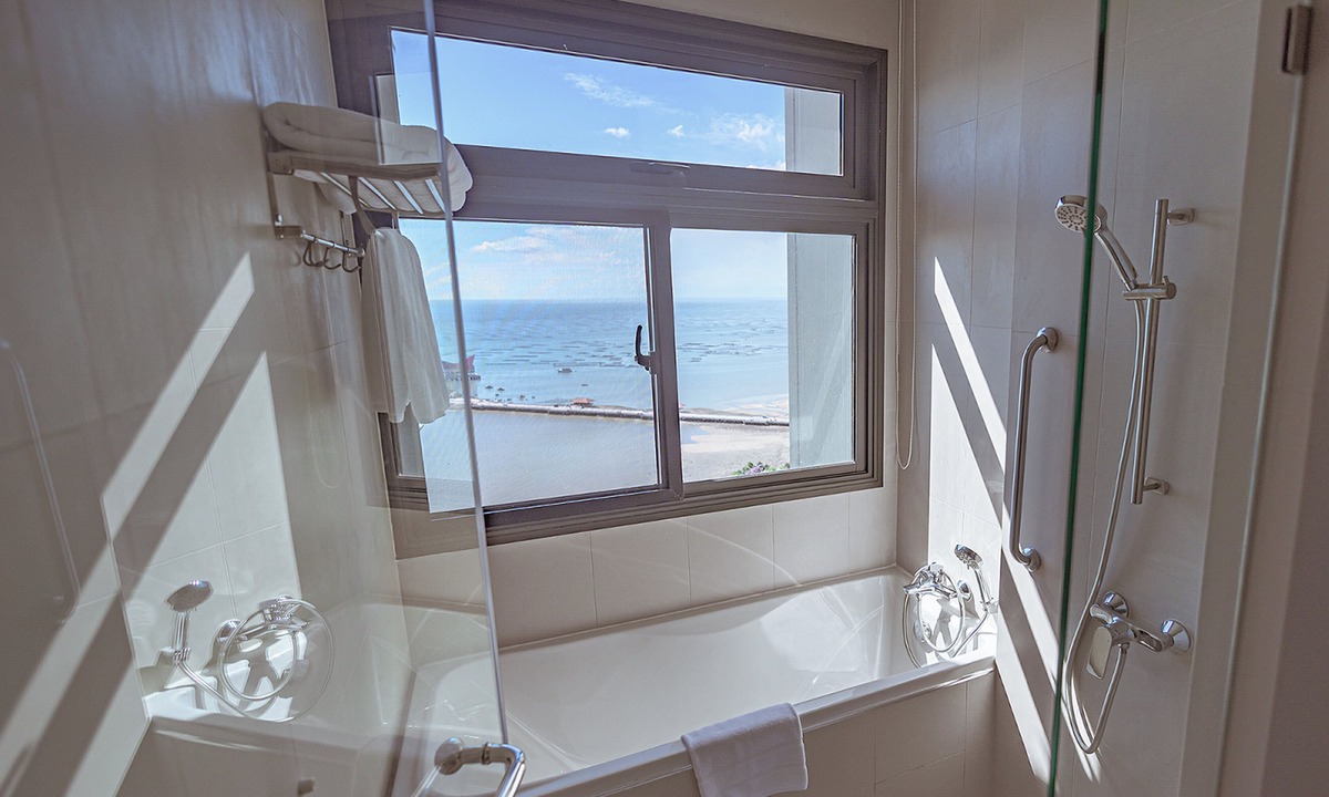 Tha Thaewawong Apartment | Oakwood hotel & Residence Sri Racha