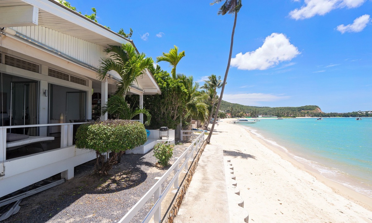 Bophut Villa | Ban Mok Talay Beachfront Villa