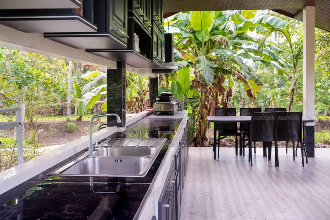 Chumphon House | Chaikao Mountain View Retreat - Family pool villa