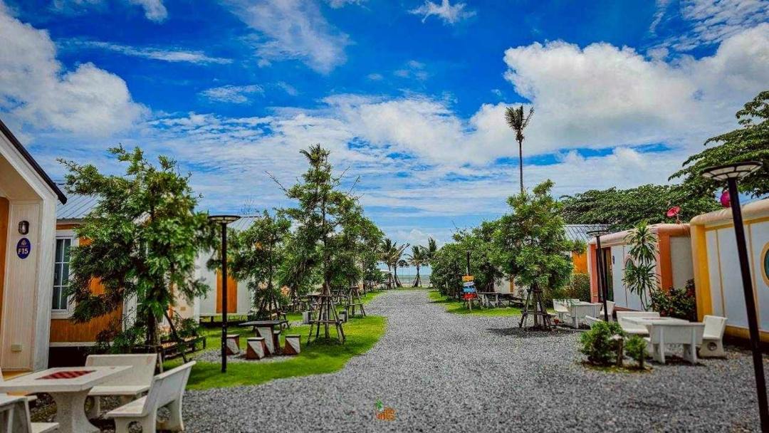 Laem Sing Hotel | บลูคริสตัลรีสอร์ทแหลมสิงห์