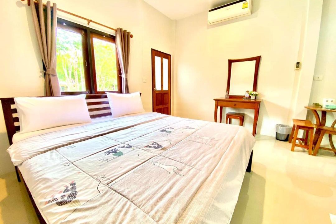Chumphon Hotel | ลียา รีสอร์ท