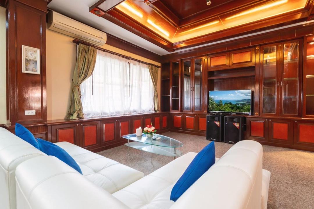 Ratsada Villa | The Phuket Pool Villa