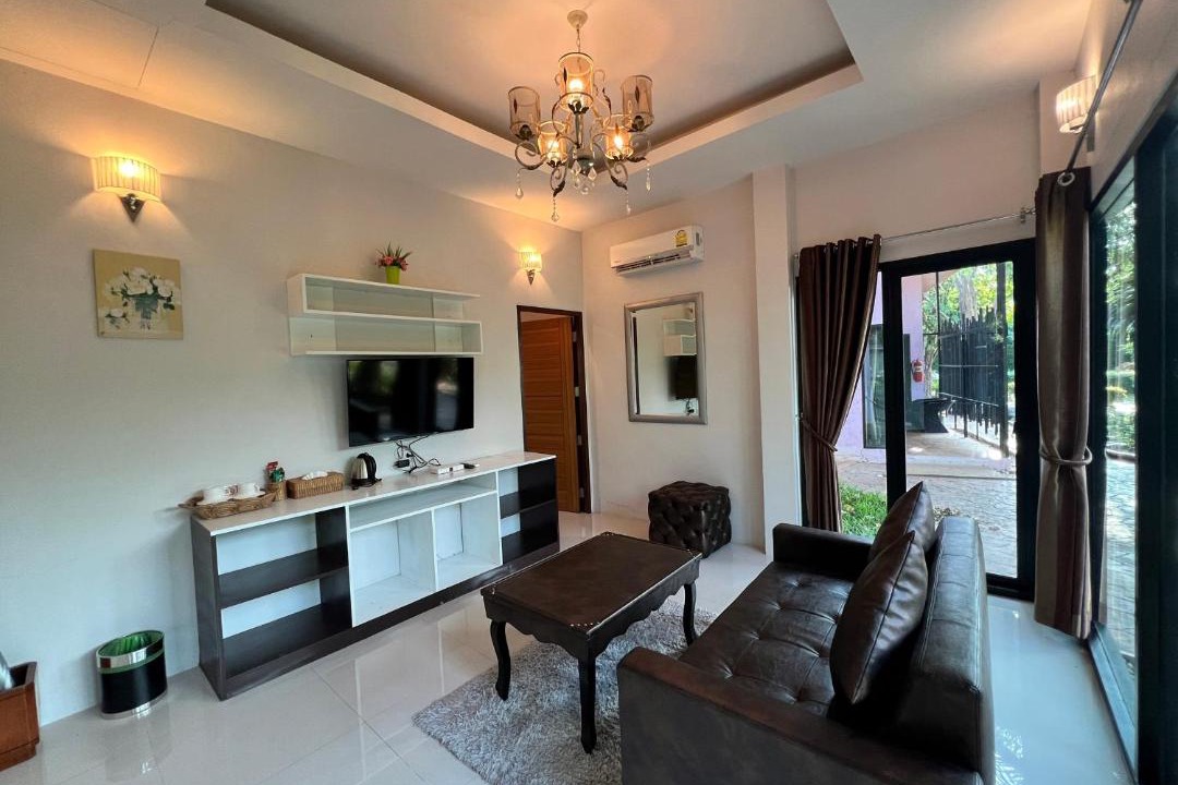 Tha Yang Resort | The Canal Garden Resort
