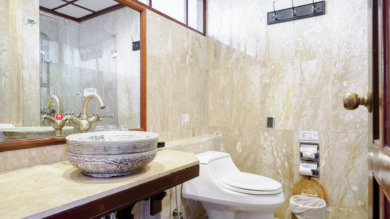 Photo of Bathroom in Khuekkhak