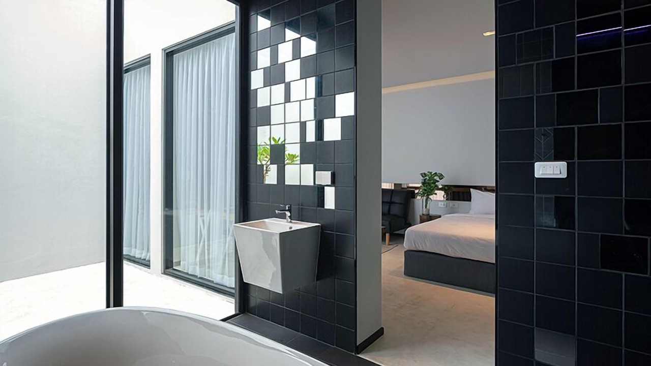 Photo of Bathroom in Koh Kaew