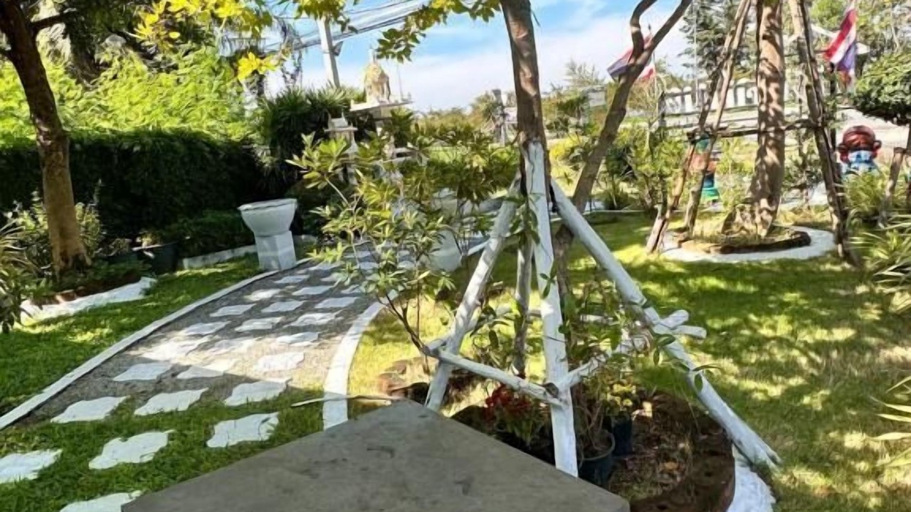 Photo of Outdoor in Pong