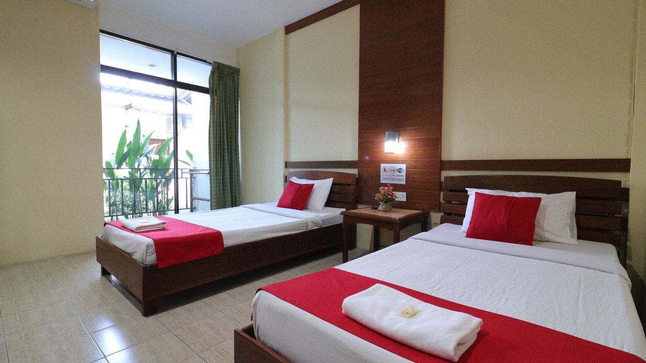 Photo of Bedroom in Talat Nuea