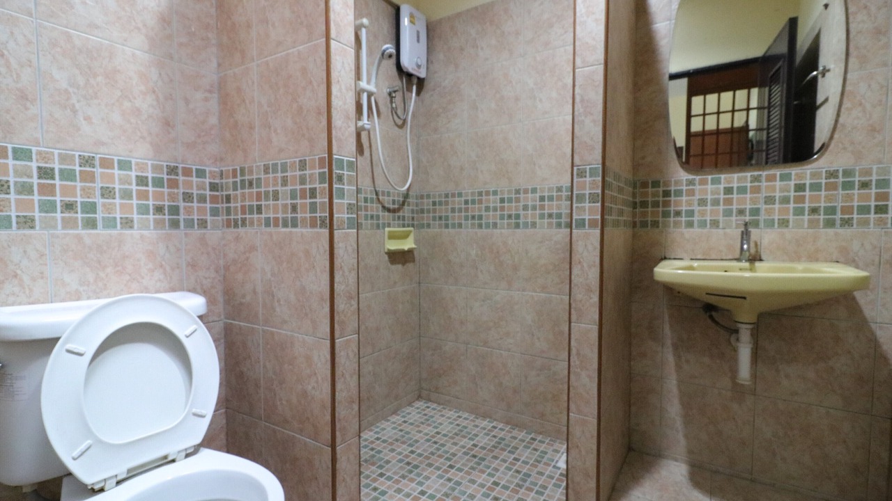 Photo of Bathroom in Talat Nuea