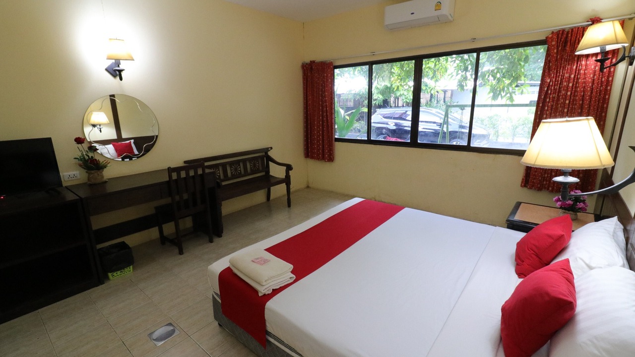 Photo of Bedroom in Talat Nuea