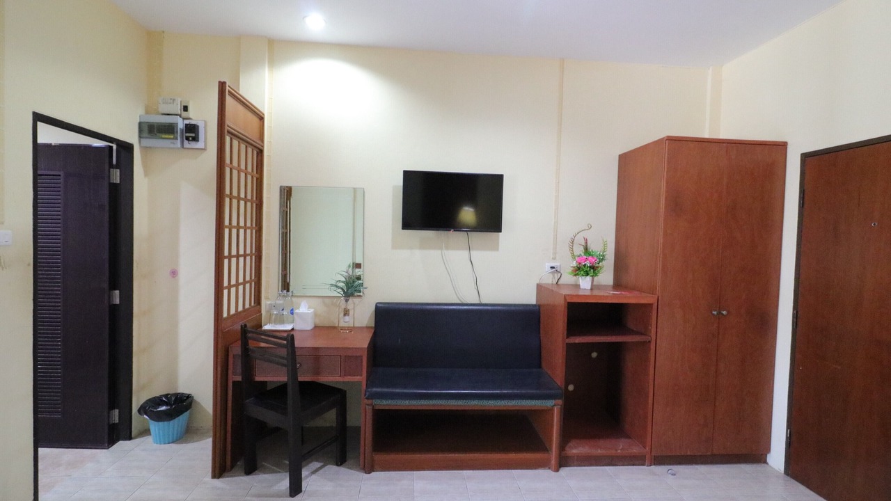 Photo of Bedroom in Talat Nuea