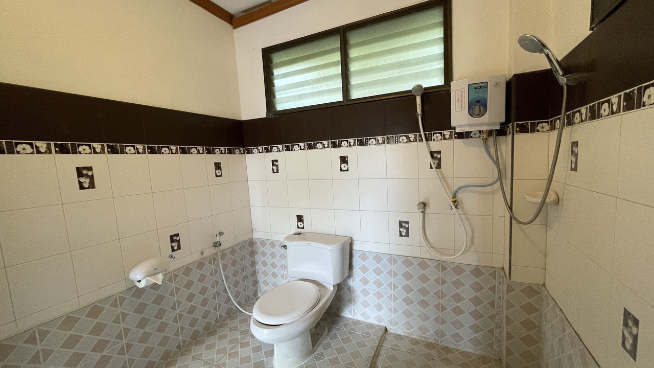 Photo of Bathroom in Lamai City Center