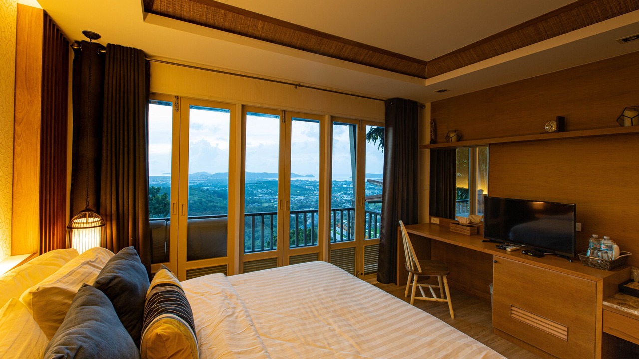 Photo of Bedroom in Chalong