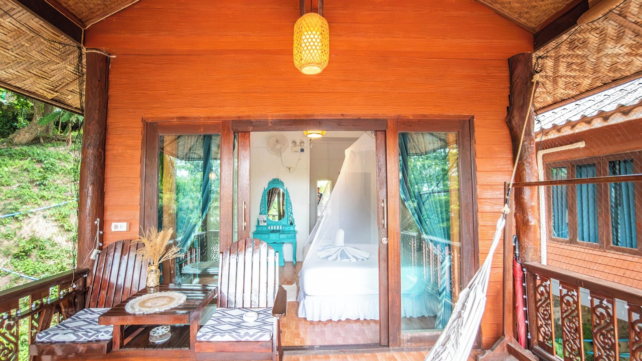 Photo of Patio Balcony in Haad Yao