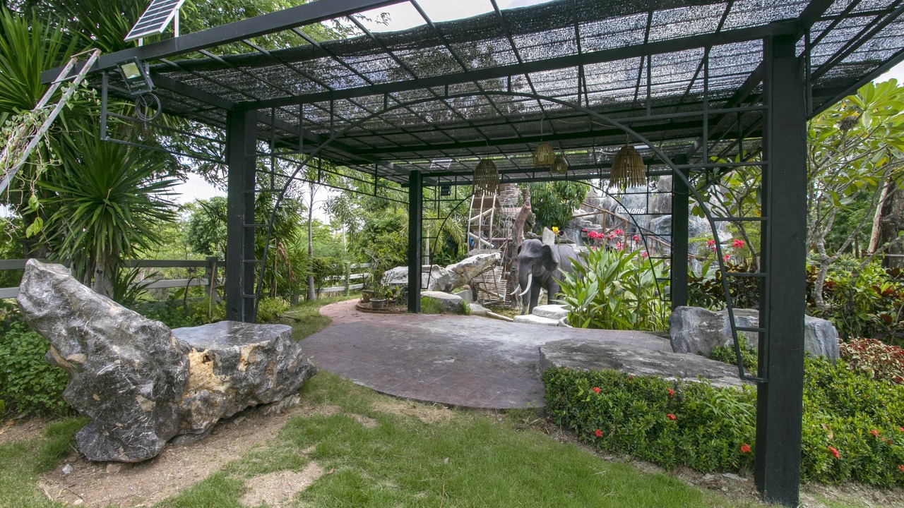Photo of Outdoor in Nong Nam Daeng