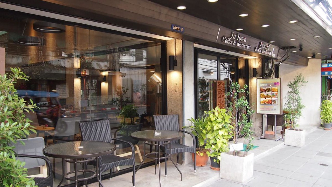 Photo of Patio Balcony in Bang Rak