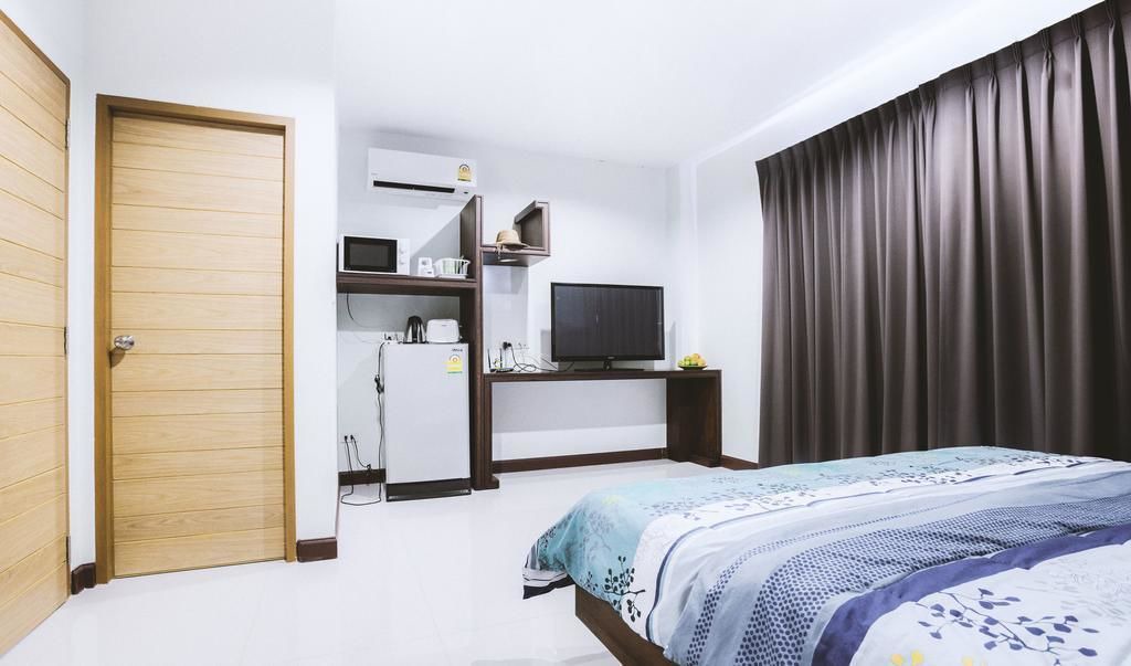 Photo of Bedroom in Chalong
