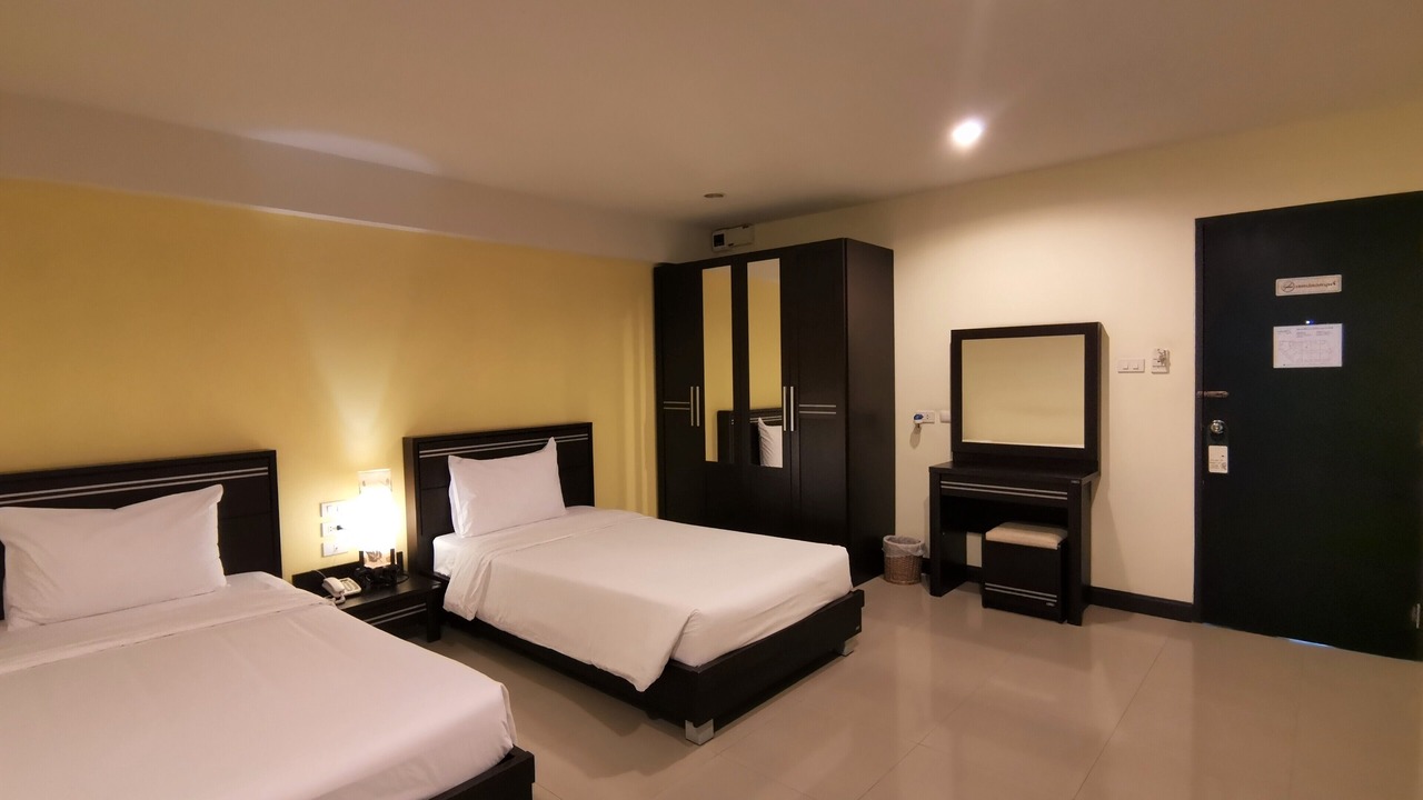 Photo of Bedroom in Talat Nuea