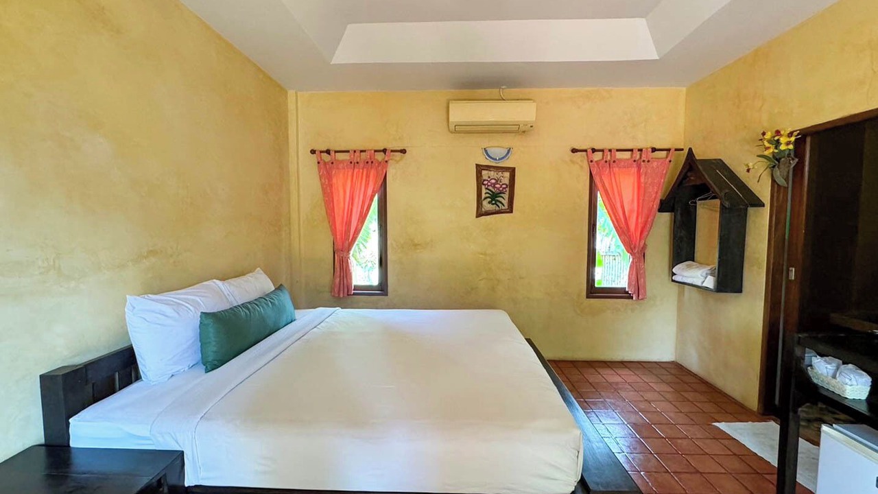Photo of Bedroom in Pak Nam Pran