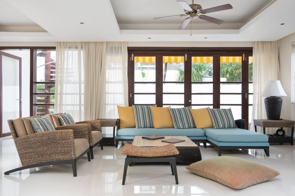 Photo of Livingroom in Bang Po