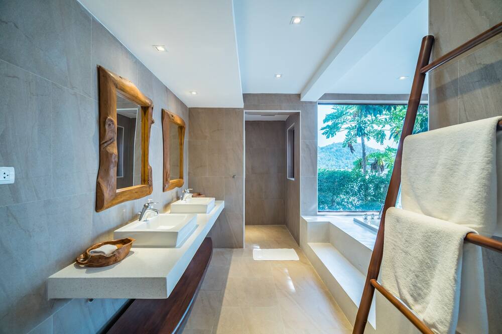 Photo of Bathroom in Wichit