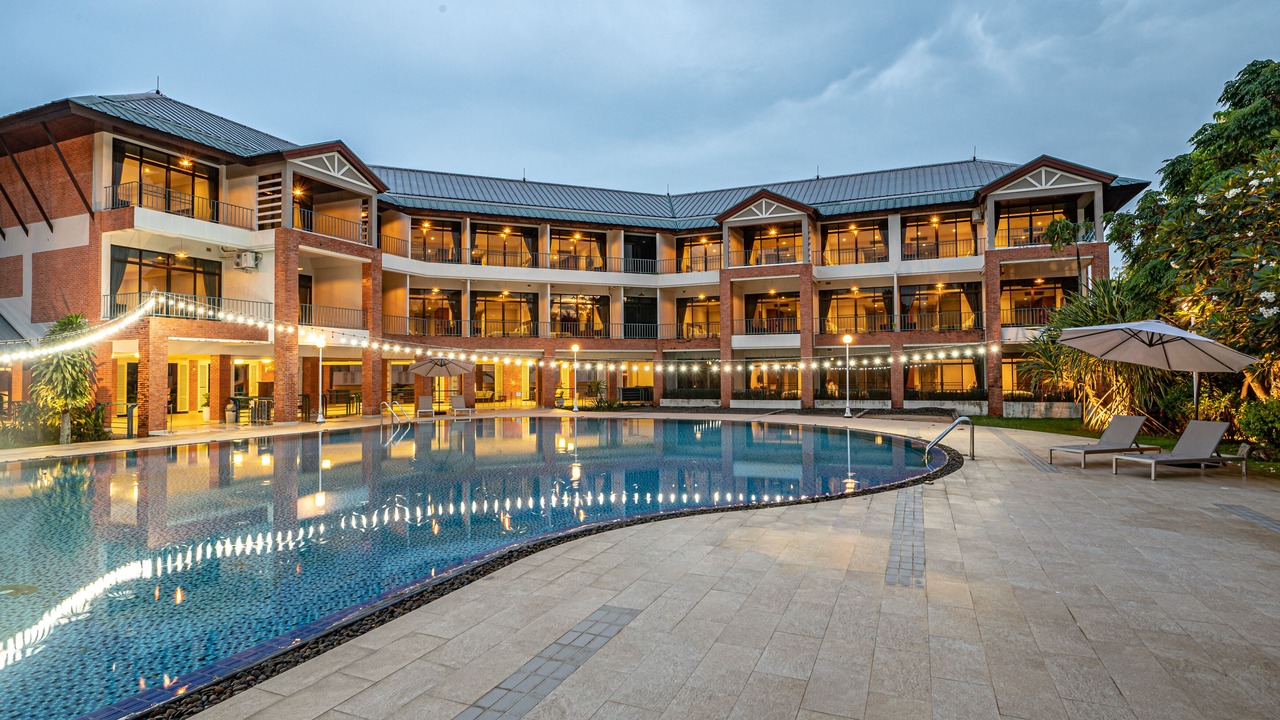 Photo of Outdoor in Pong