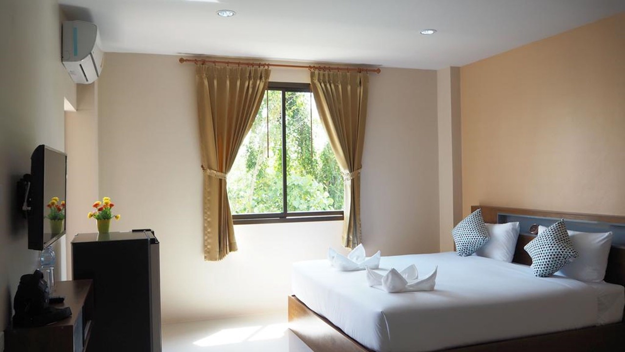Photo of Bedroom in Makham Tia