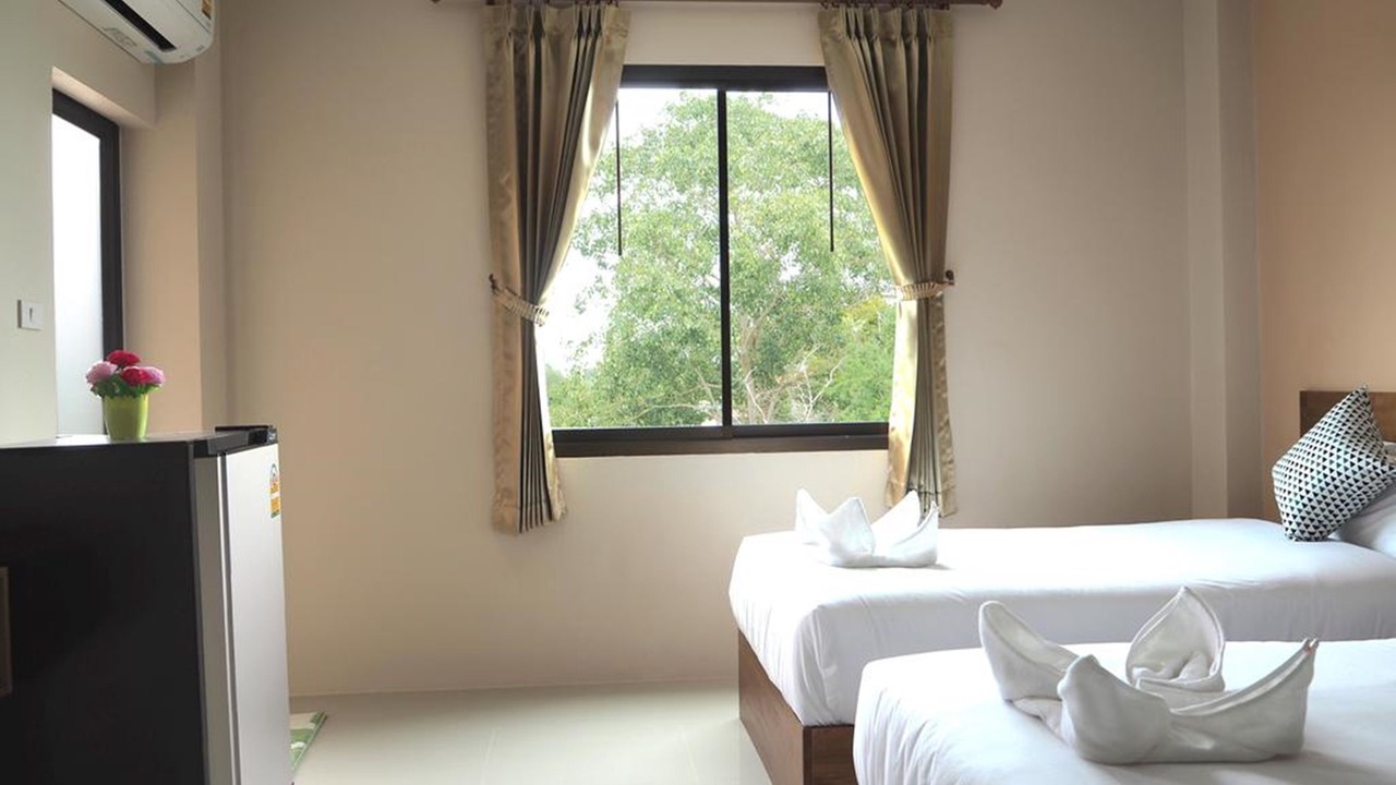 Photo of Bedroom in Makham Tia