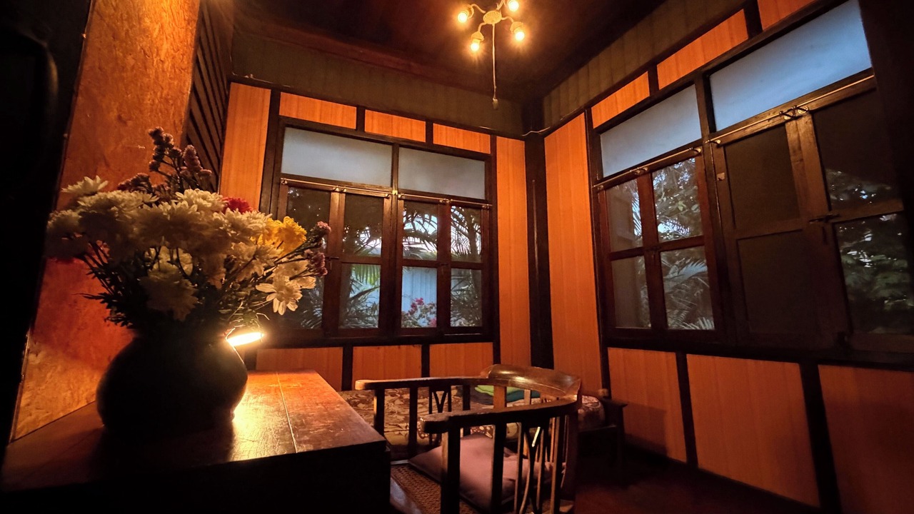 Photo of Bathroom in Wat Sam Phraya