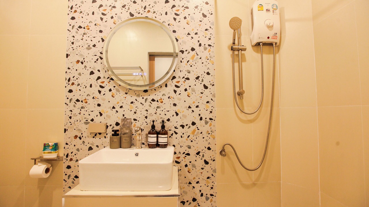 Photo of Bathroom in Pak Nam