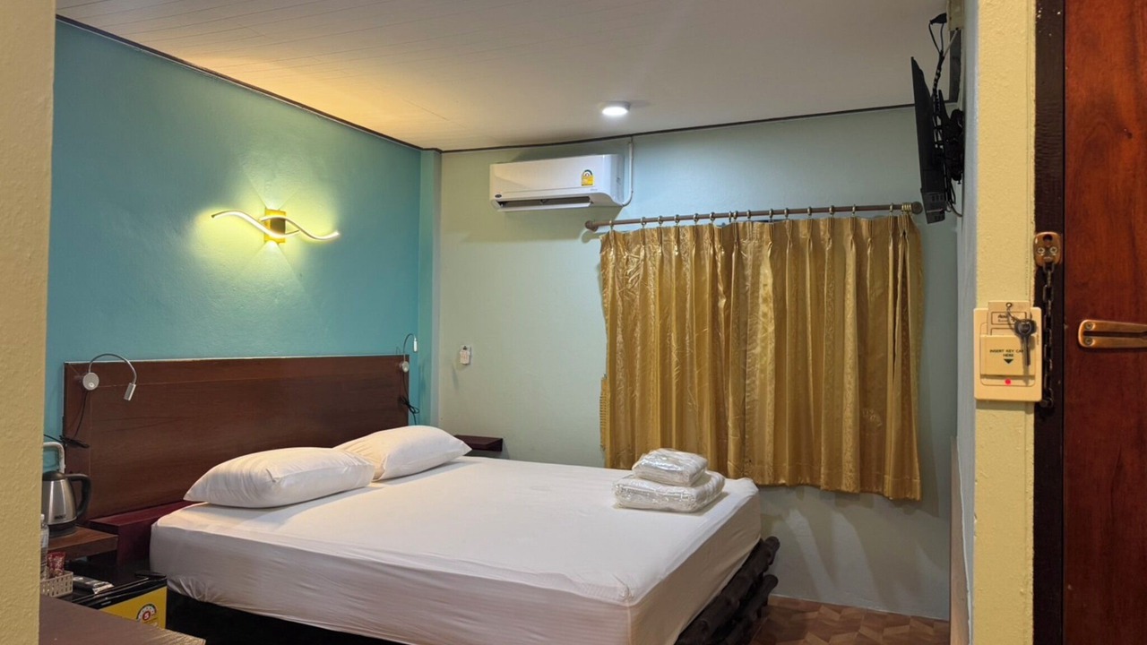 Photo of Bedroom in Lan Saka