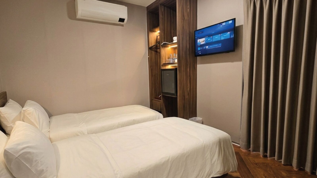 Photo of Bedroom in Thanon Phetchaburi