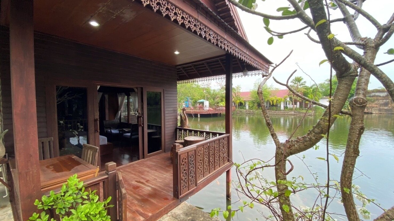 Photo of Outdoor in Pong