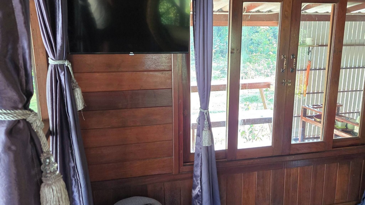 Photo of Bedroom in Ao Luek